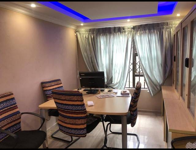 4 BEDROOM HOUSE FOR SALE IN THE ORCHARDS